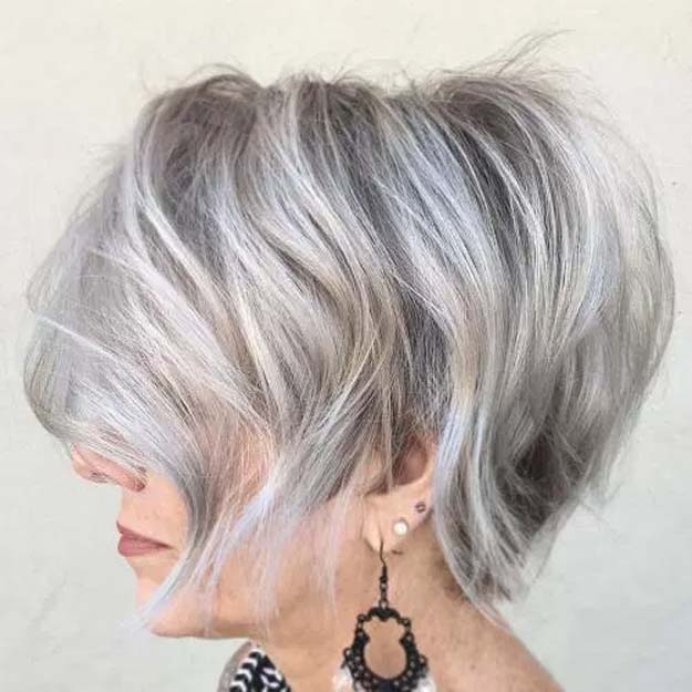 40 Short Haircuts for Women Over 60 ⋆ Palau Oceans